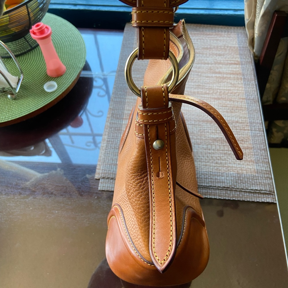 Vintage Dooney Bourke Brown Pebble Grain Leather Buckle Strap Hobo Shoulder Bag - Picture 13 of 14